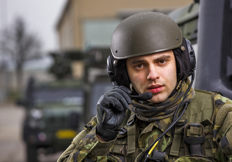 Náhlavní hovorové soupravy M10, M10A